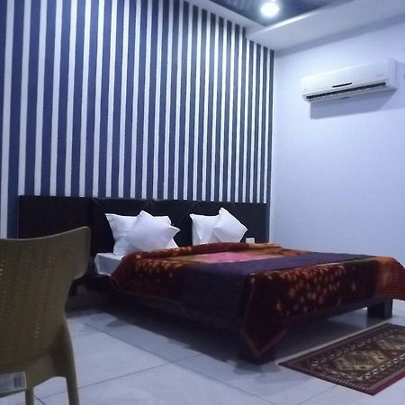 Oyo 30415 Hotel White City Anandpur  Екстер'єр фото